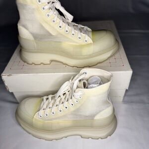 Alexander McQueen tread slip boots